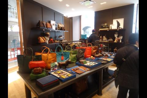 Coach, Regent Street